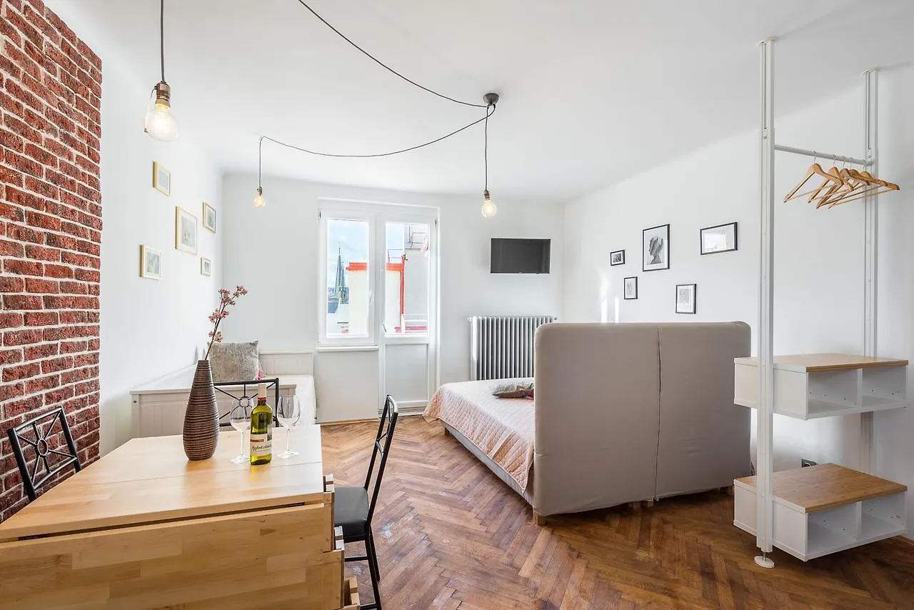 Bellagio Apartment B Prague